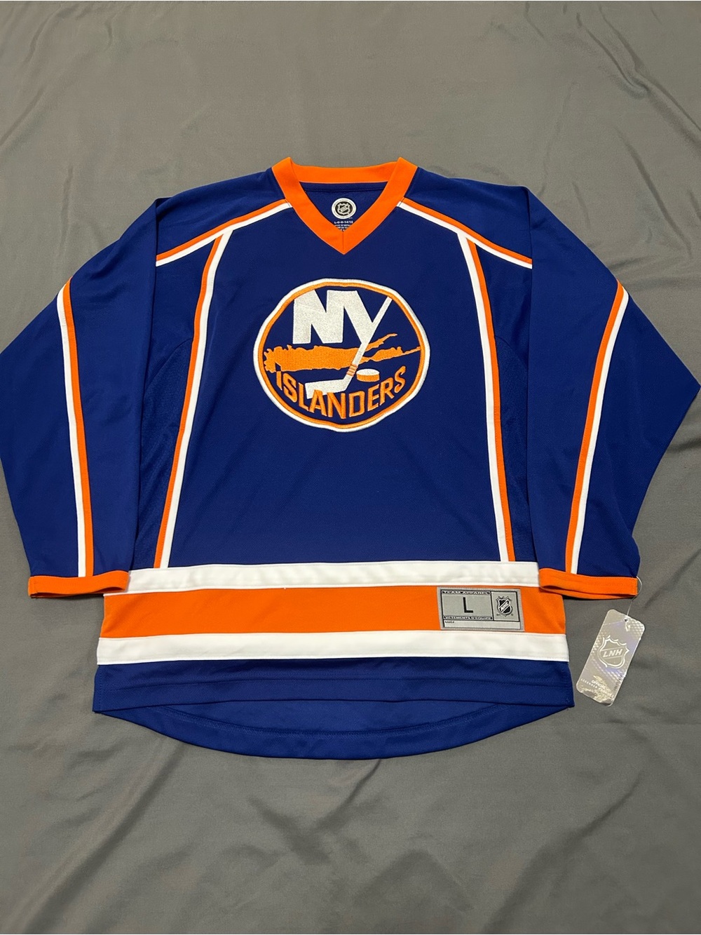 Authentic NHL / New York Islanders Jersey (BRAND NEW W TAGS)